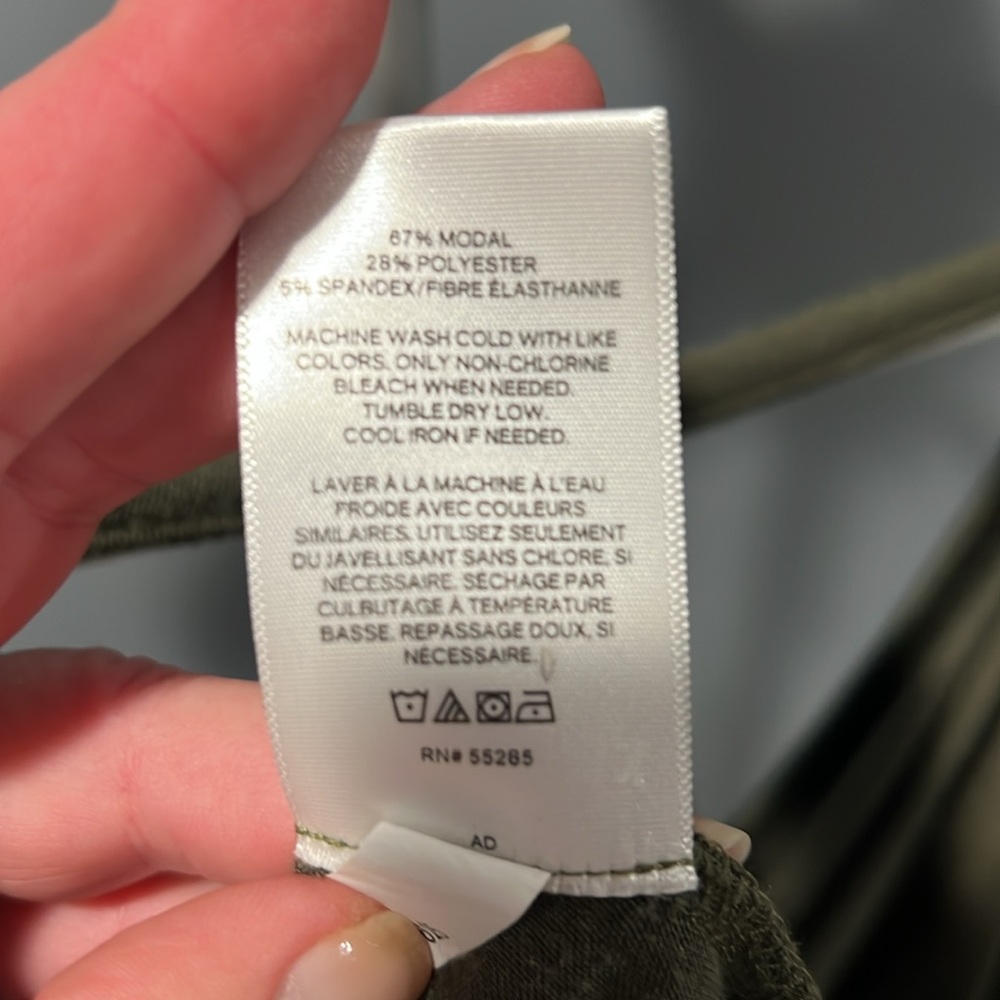 EXPRESS Open Back Tee - Picture 3 of 3